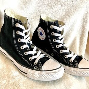 Black High Top Auth Converse Sneakers women 8 men 6